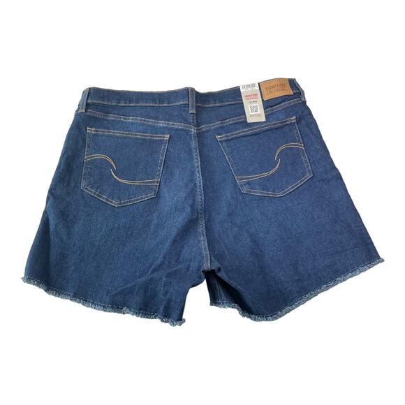 Levis Womens Jean Shorts Sz 18 Hertitage High Rise 5" Shorts Super Stretch Denim - Picture 2 of 12